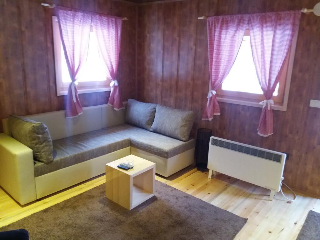 מוקרה גורה Apartment Mateja מראה חיצוני תמונה